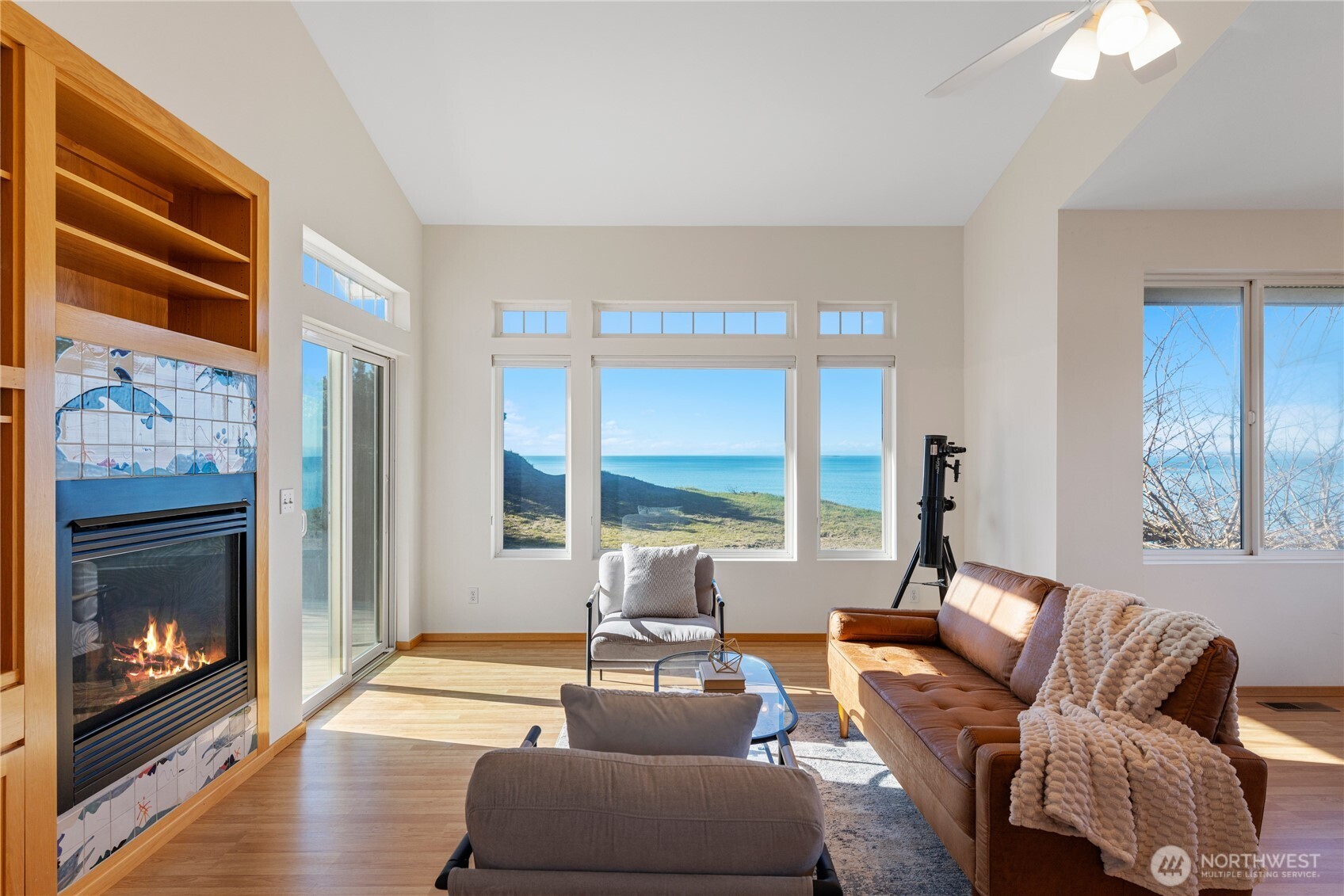 2337 West Beach Road Oak Harbor, WA 98277 - Photo 6 of 39