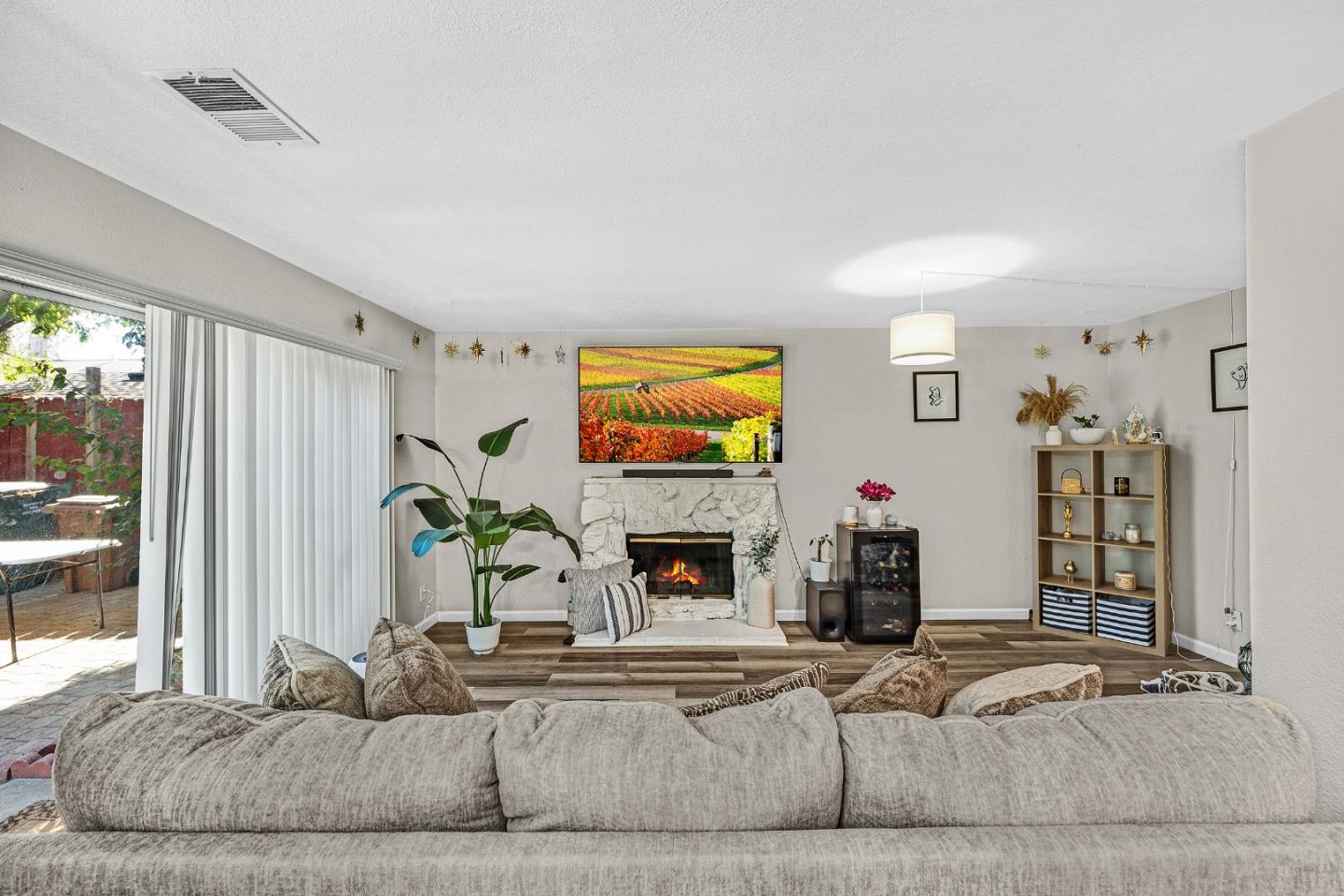 61 Kenneth Court Bay Point, CA 94565 - Photo 16 of 34 Gallery Image 16