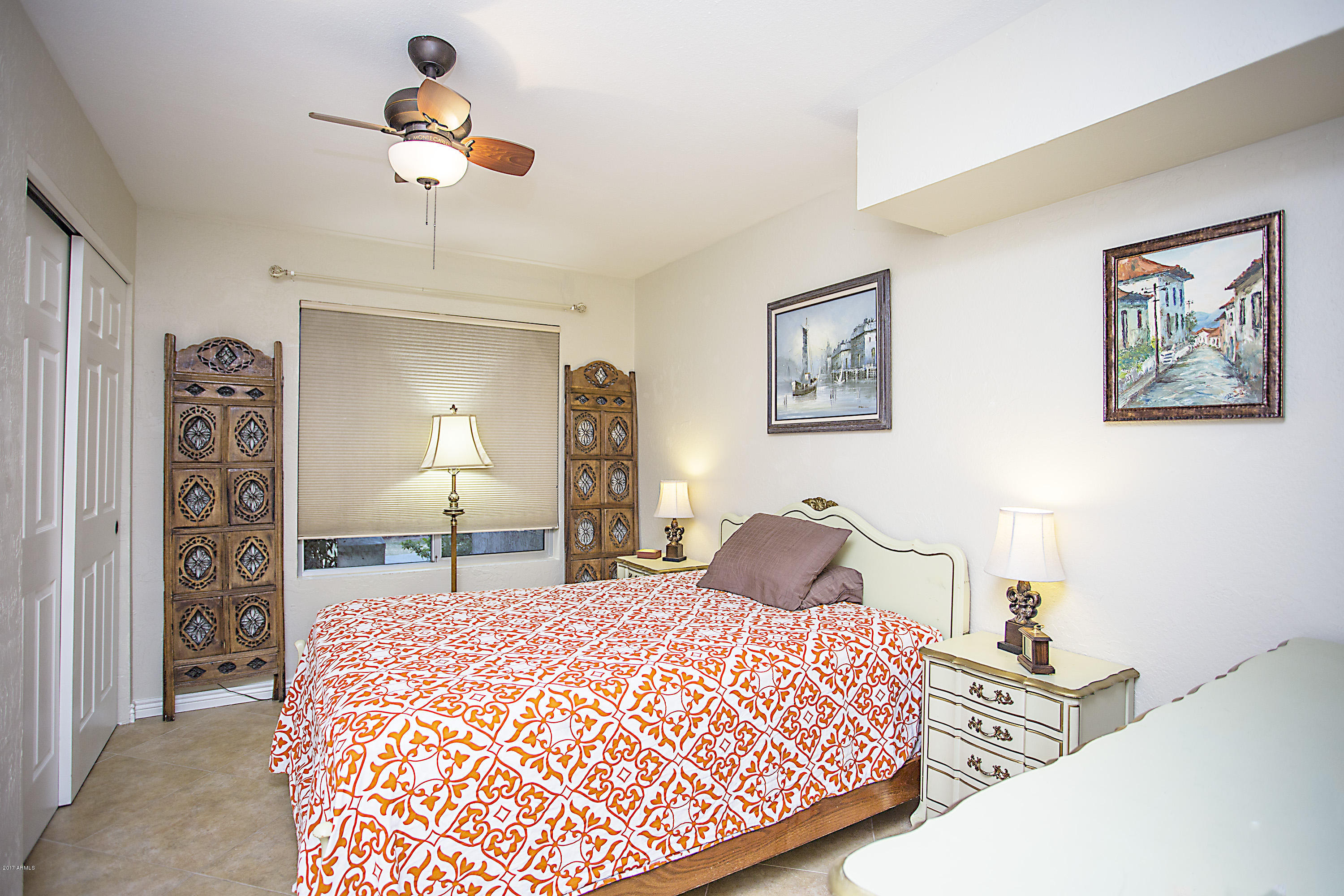 5525 East Thomas Road, Unit R10 Phoenix, AZ 85018 - Photo 13 of 19 Master Bedroom