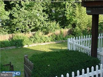 103 Aspen Avenue Sinking Spring, PA 19608 - Photo 3 of 6 Gallery Image 3