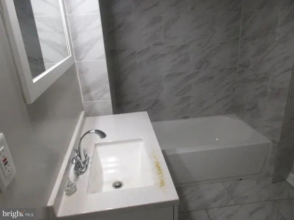 $1,100 | 3406 Belair Road, Baltimore, MD 21213