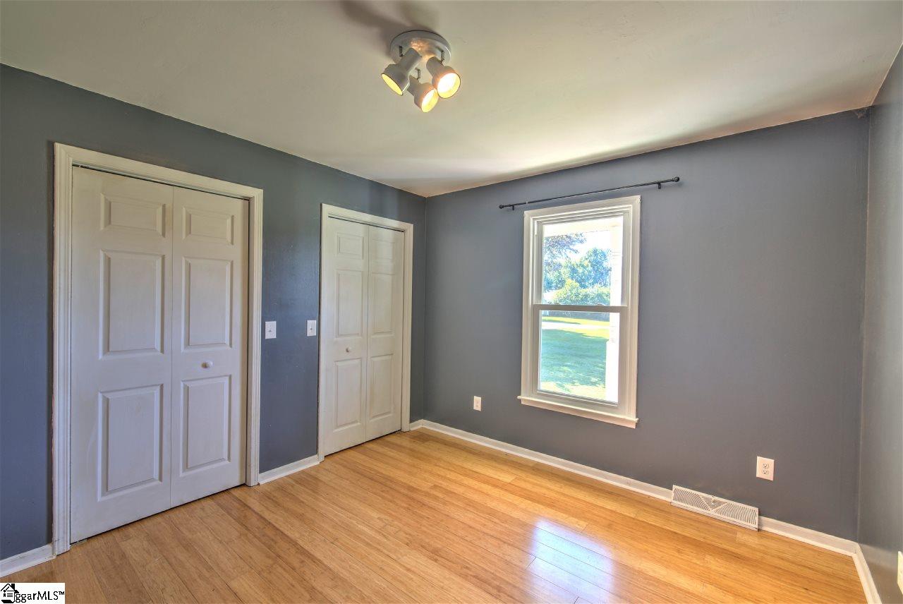 301 Brown Road Simpsonville, SC 29681 - Photo 22 of 36 Gallery Image 22