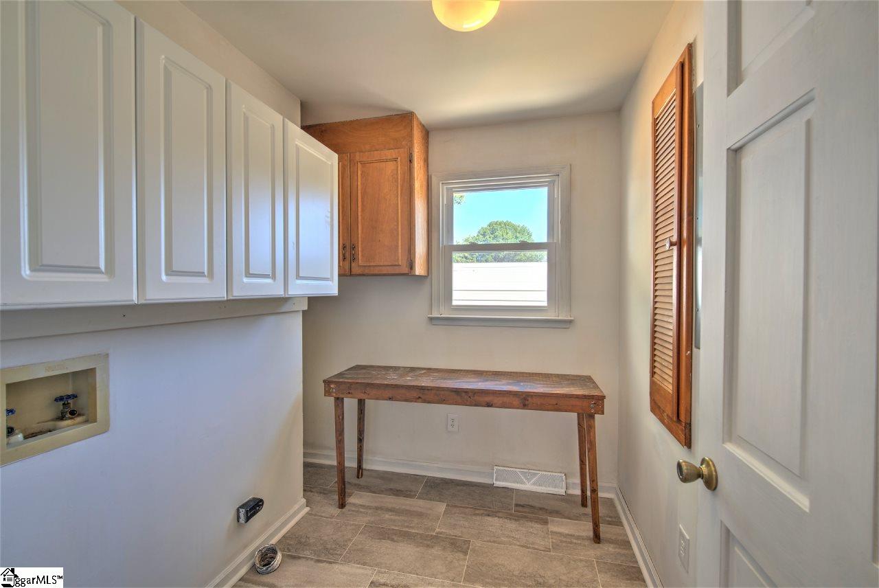 301 Brown Road Simpsonville, SC 29681 - Photo 25 of 36 Gallery Image 25