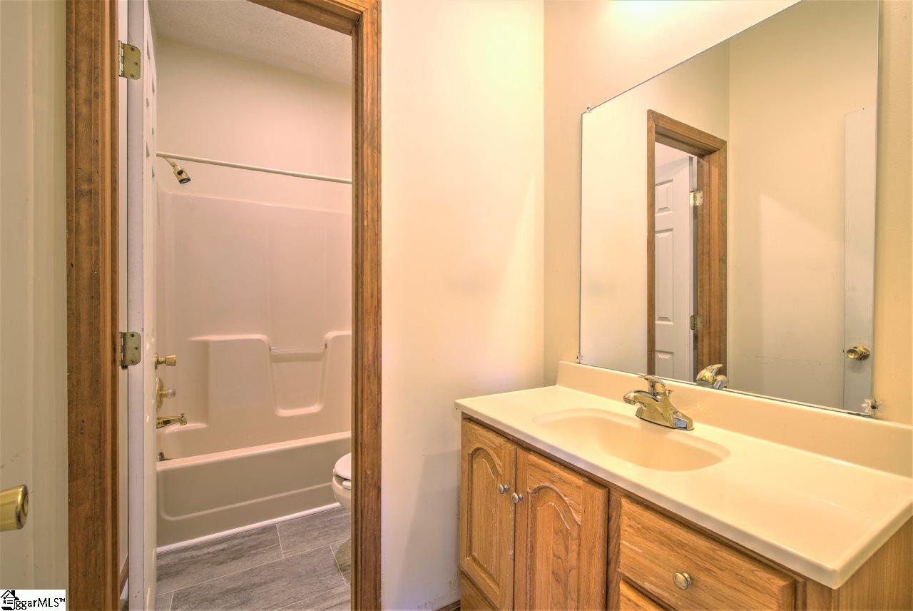 301 Brown Road Simpsonville, SC 29681 - Photo 32 of 36 Gallery Image 32