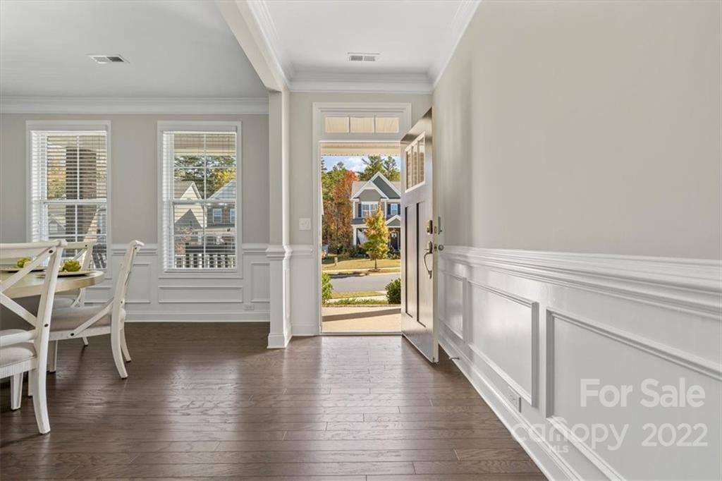 5032 Oakmere Road Waxhaw, NC 28173 - Photo 3 of 48 Gallery Image 3