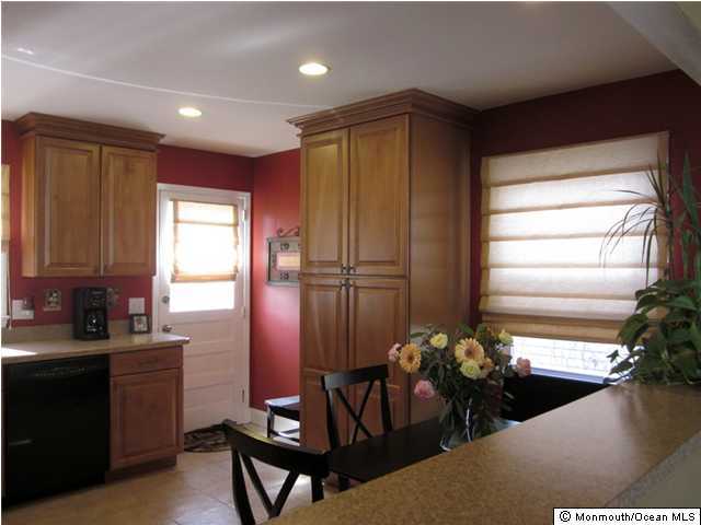 228 Robbins Road Neptune Township, NJ 07753 - Photo 3 of 3 Additional Photo