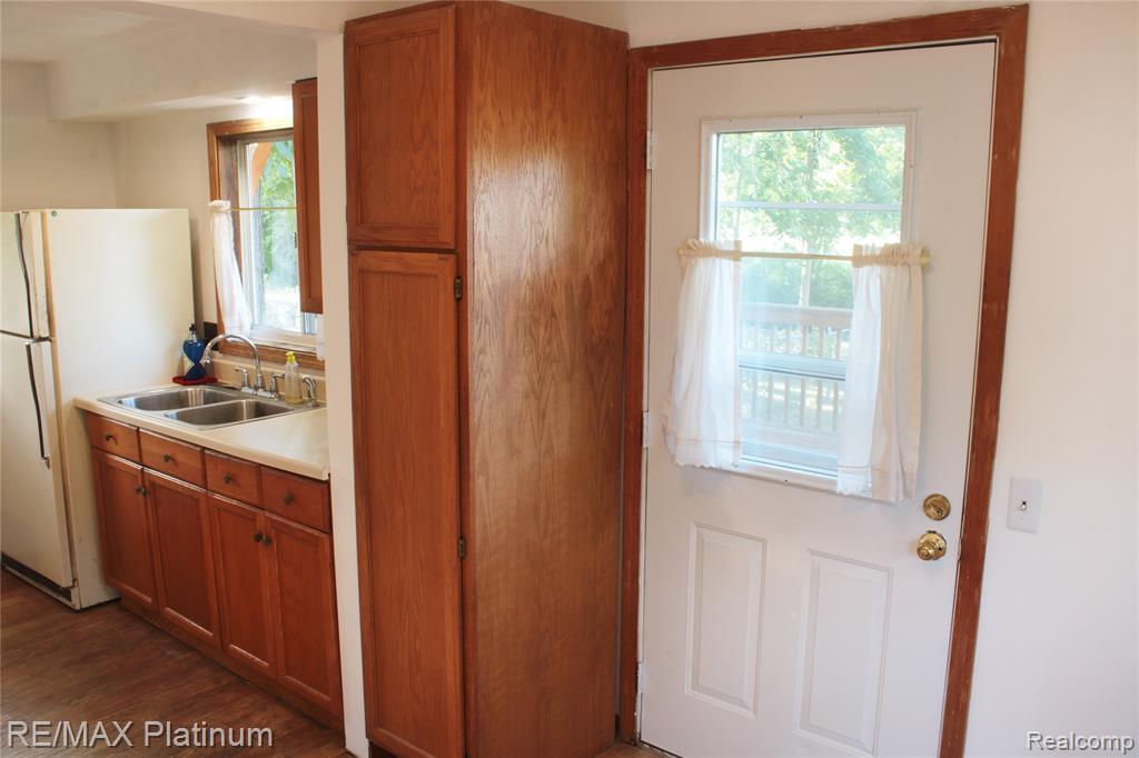 10183 Skeman Road Brighton, MI 48114 - Photo 30 of 70 Gallery Image 30