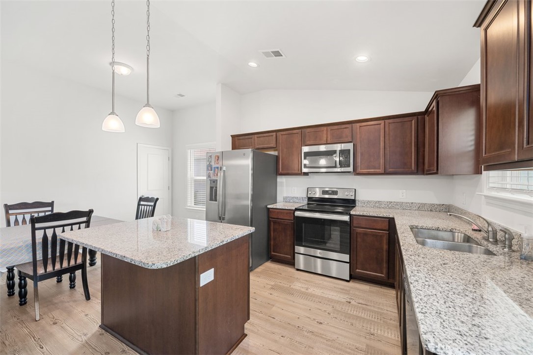 411 Reflection Drive Anderson, SC 29625 - Photo 7 of 26