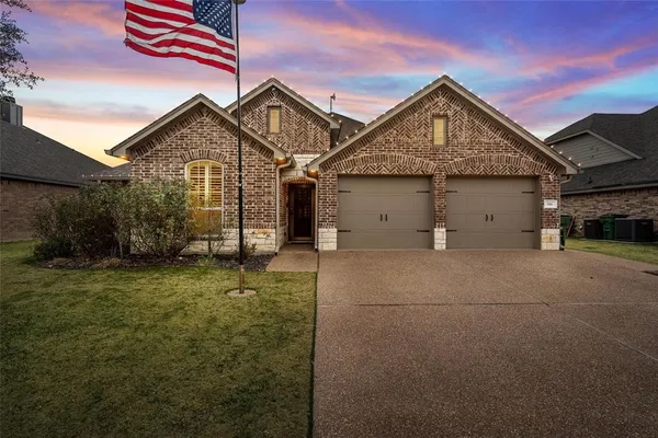 $394,900 | 916 Cumberland Street, McGregor, TX 76657