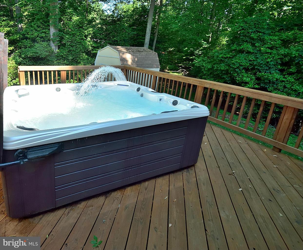 11626 Ayreshire Road Oakton, VA 22124 - Photo 25 of 26 Enjoy the Hot Tub on the 2nd Deck .