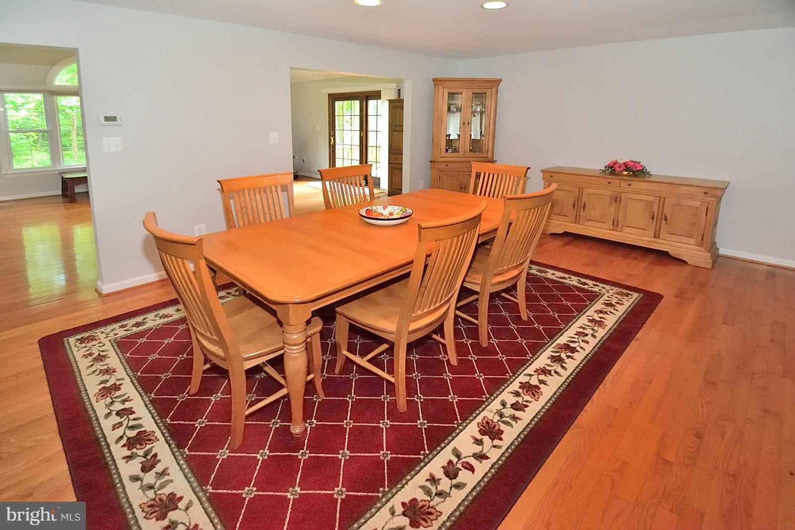 Spacious Dining Area