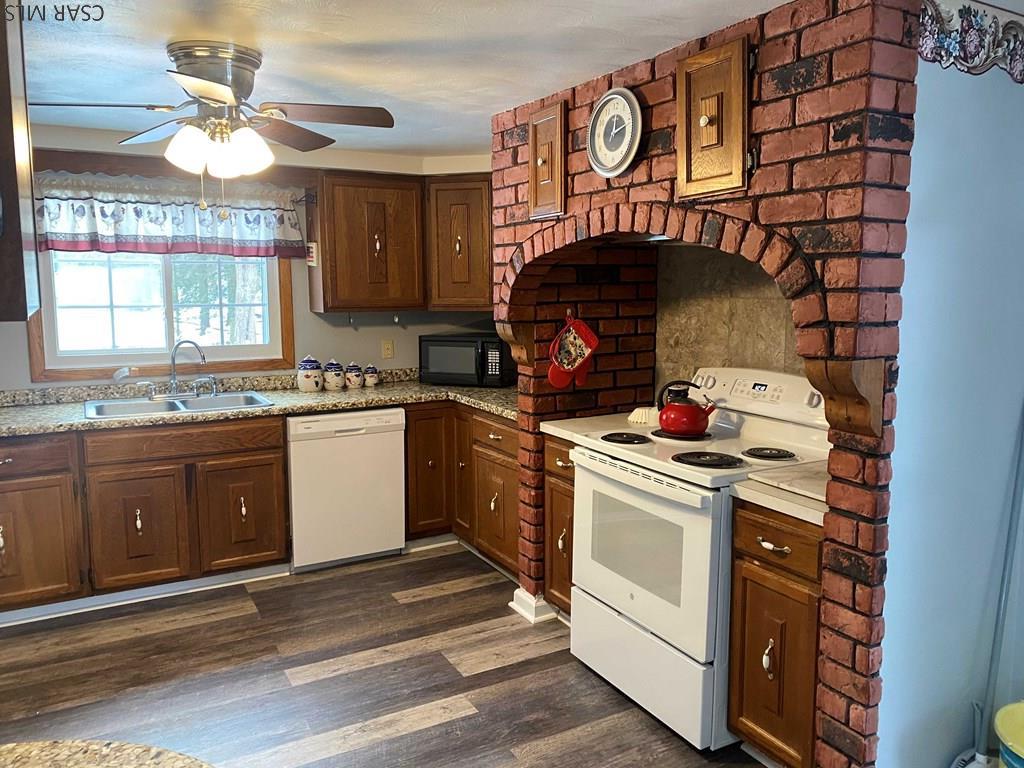 1026 Line Road Portage, PA 15946 - Photo 17 of 44