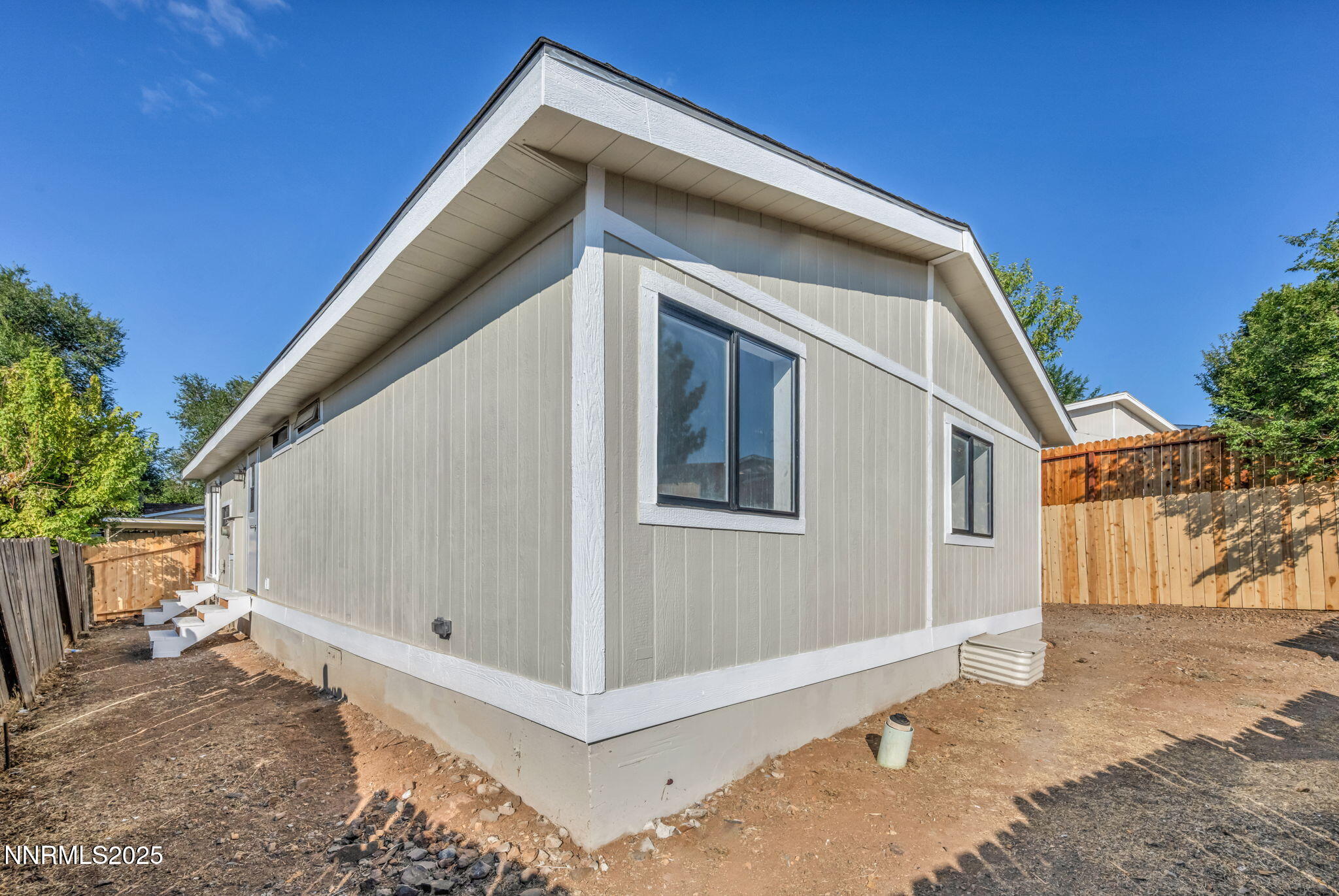 2730 Dahlia Way Reno, NV 89512 - Photo 32 of 37 6-web-or-mls-2730-dahlia-wy