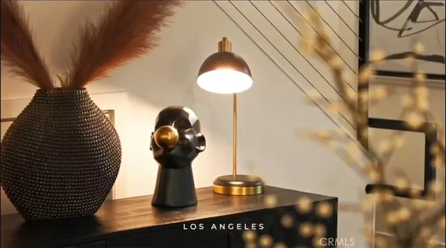 $867,000 | 1245 North New Hampshire Avenue, Unit 2, Los Angeles, CA 90029