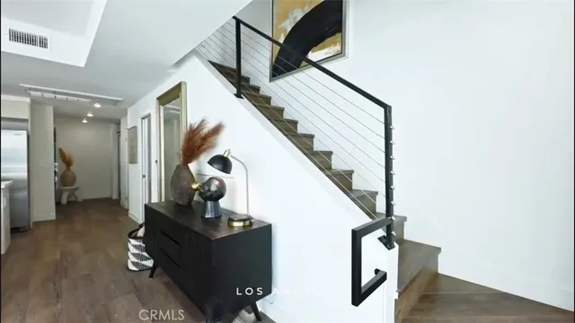 $867,000 | 1245 North New Hampshire Avenue, Unit 2, Los Angeles, CA 90029