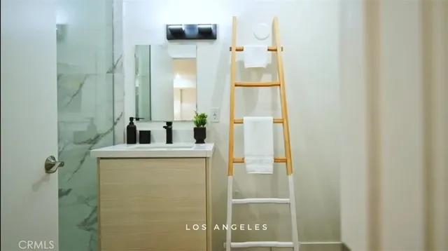 $867,000 | 1245 North New Hampshire Avenue, Unit 2, Los Angeles, CA 90029