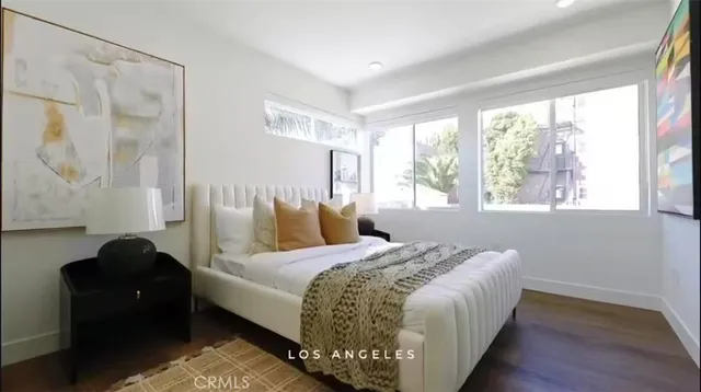 $867,000 | 1245 North New Hampshire Avenue, Unit 2, Los Angeles, CA 90029