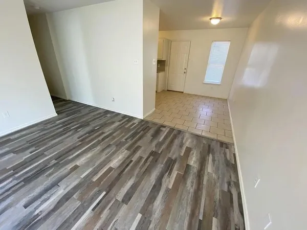 $850 | 513 East Queens Street, Lubbock, TX 79403