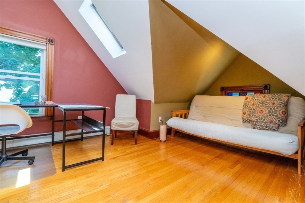 40 Ivory Street Boston, MA 02132 - Photo 20 of 28
