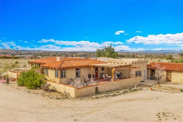 $675,000 | 74784 Foothill Drive, Twentynine Palms, CA 92277