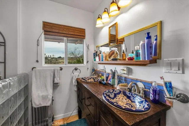 $675,000 | 74784 Foothill Drive, Twentynine Palms, CA 92277