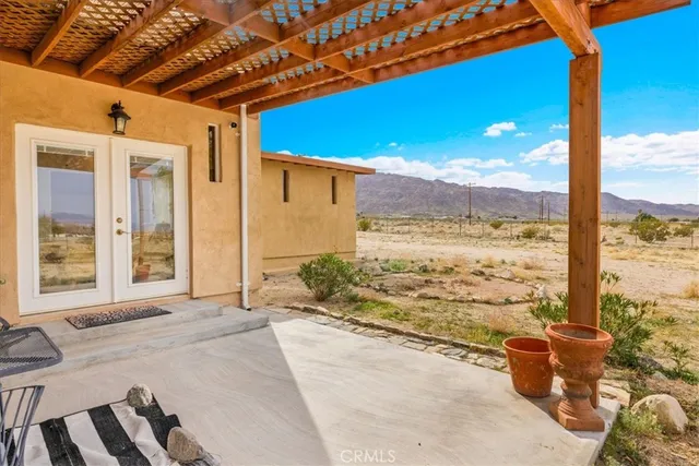 $675,000 | 74784 Foothill Drive, Twentynine Palms, CA 92277