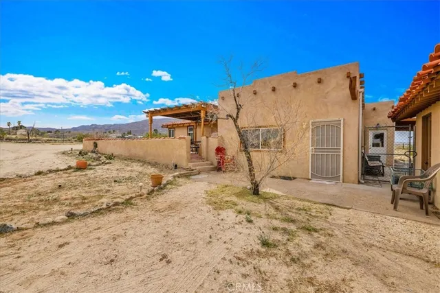 $675,000 | 74784 Foothill Drive, Twentynine Palms, CA 92277