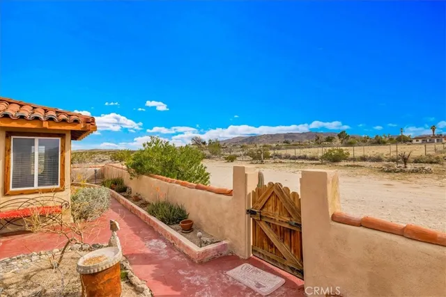 $675,000 | 74784 Foothill Drive, Twentynine Palms, CA 92277