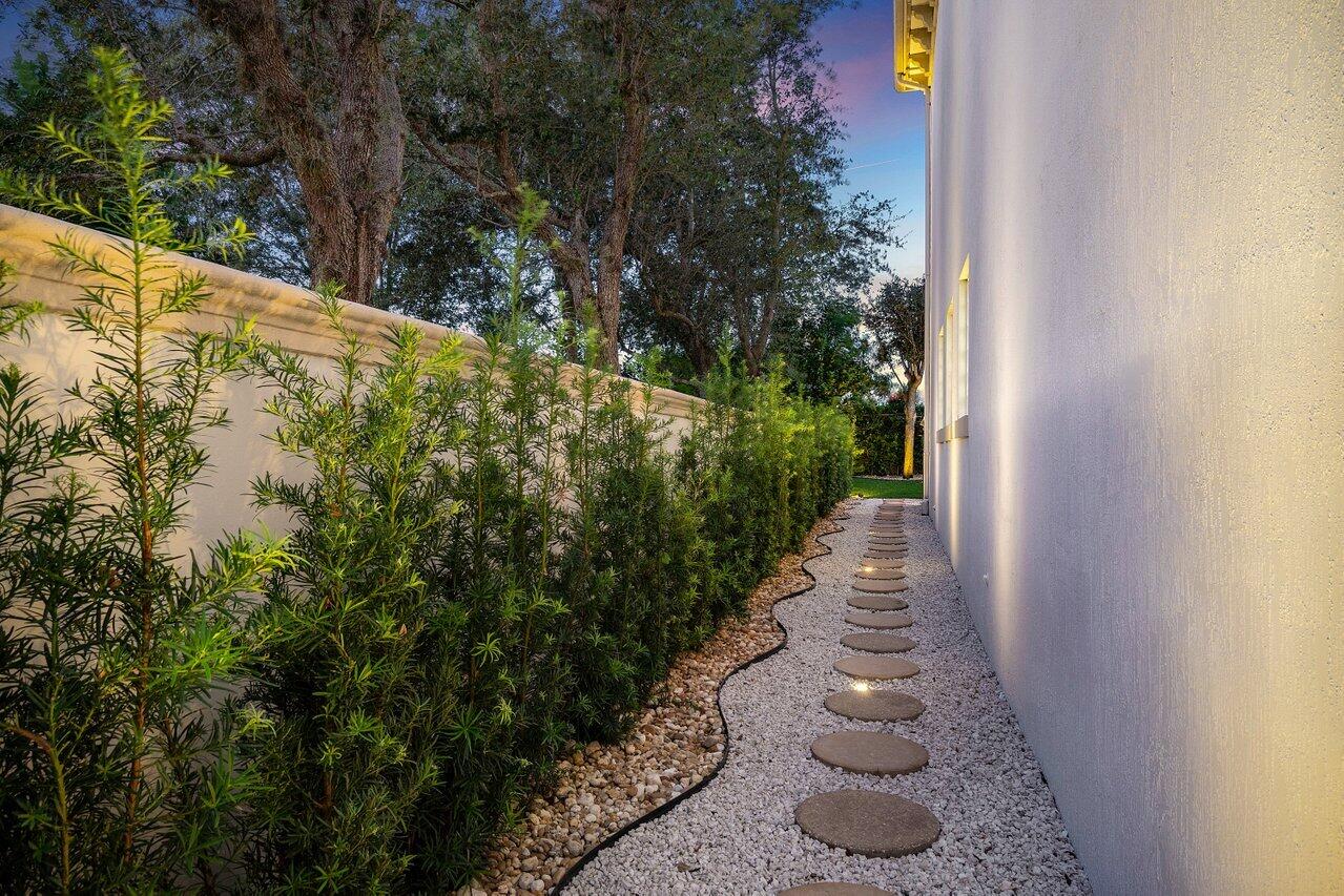 6453 Montesito Street Boca Raton, FL 33496 - Photo 106 of 111 018-6453MontesitoStreet-BocaRaton-FL-334