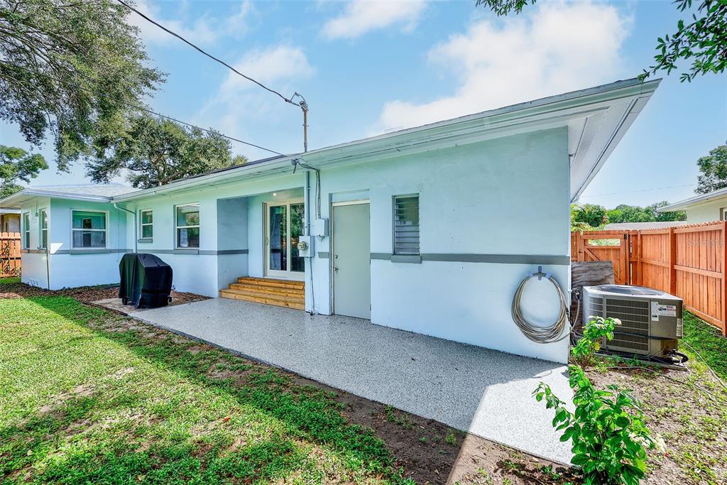 100 North Arcturas Avenue Clearwater, FL 33765 - Photo 26 of 32 Gallery Image 26