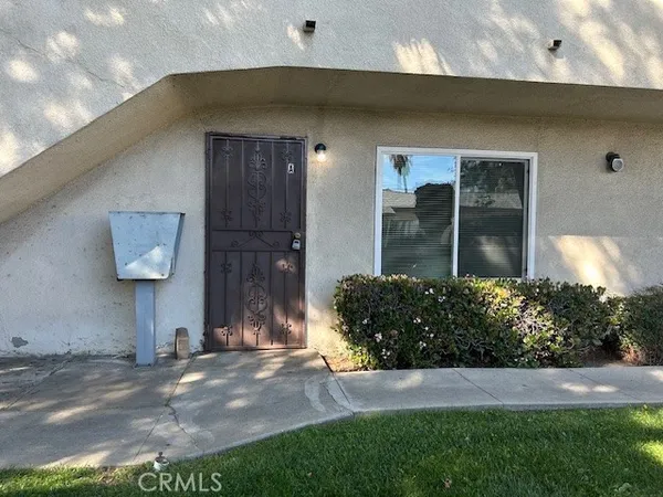 $1,900 | 234 North Garnet Way, Unit A, Upland, CA 91786