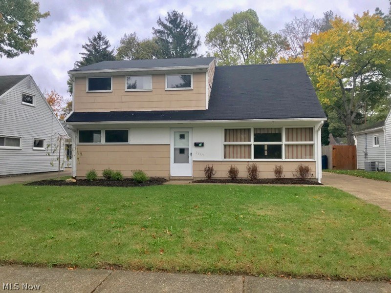 2615 Overbrook Road Cuyahoga Falls, OH 44221 - Photo 2 of 26