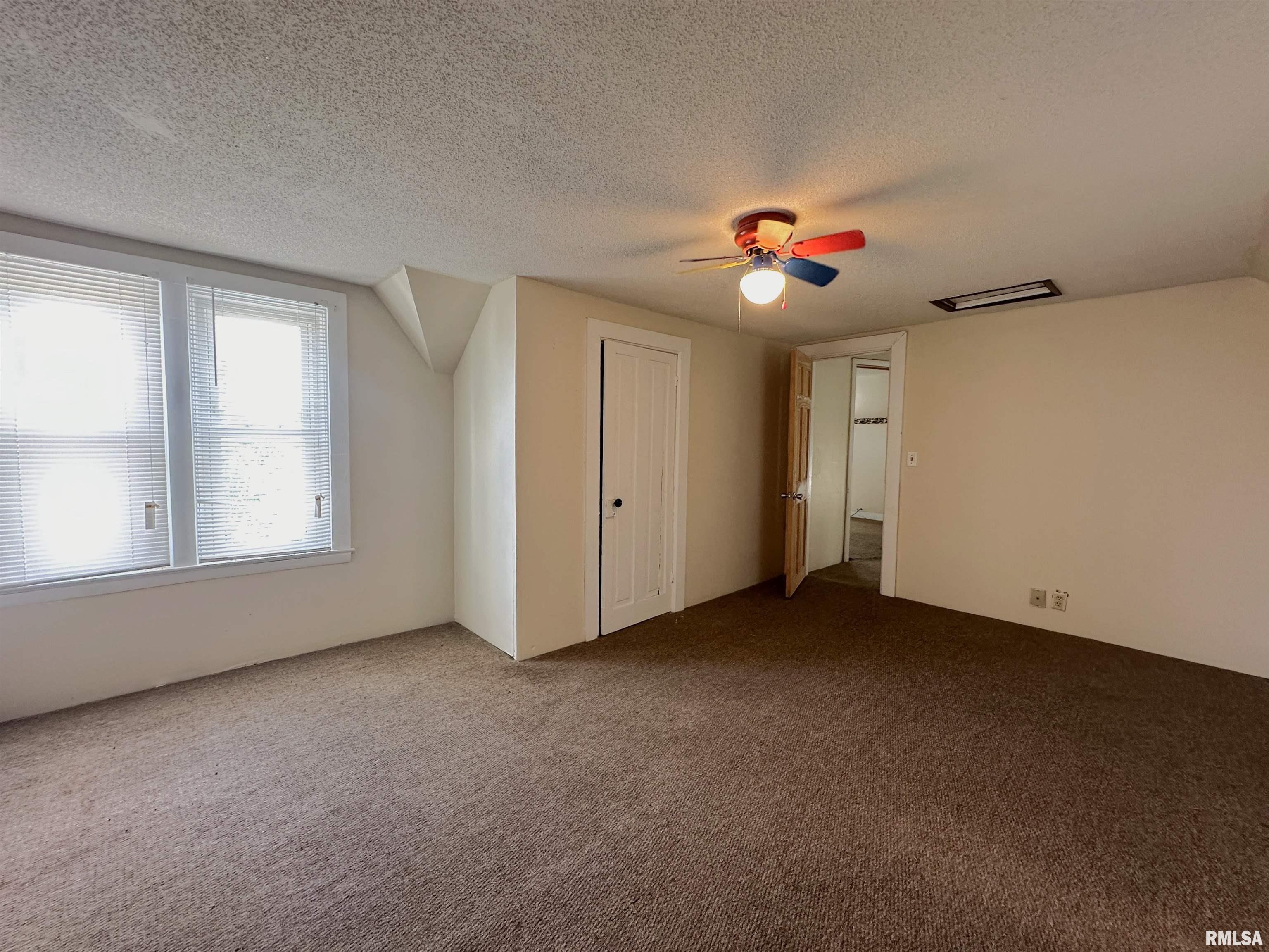 133 South Grove Street Oneida, IL 61467 - Photo 35 of 39 Gallery Image 35