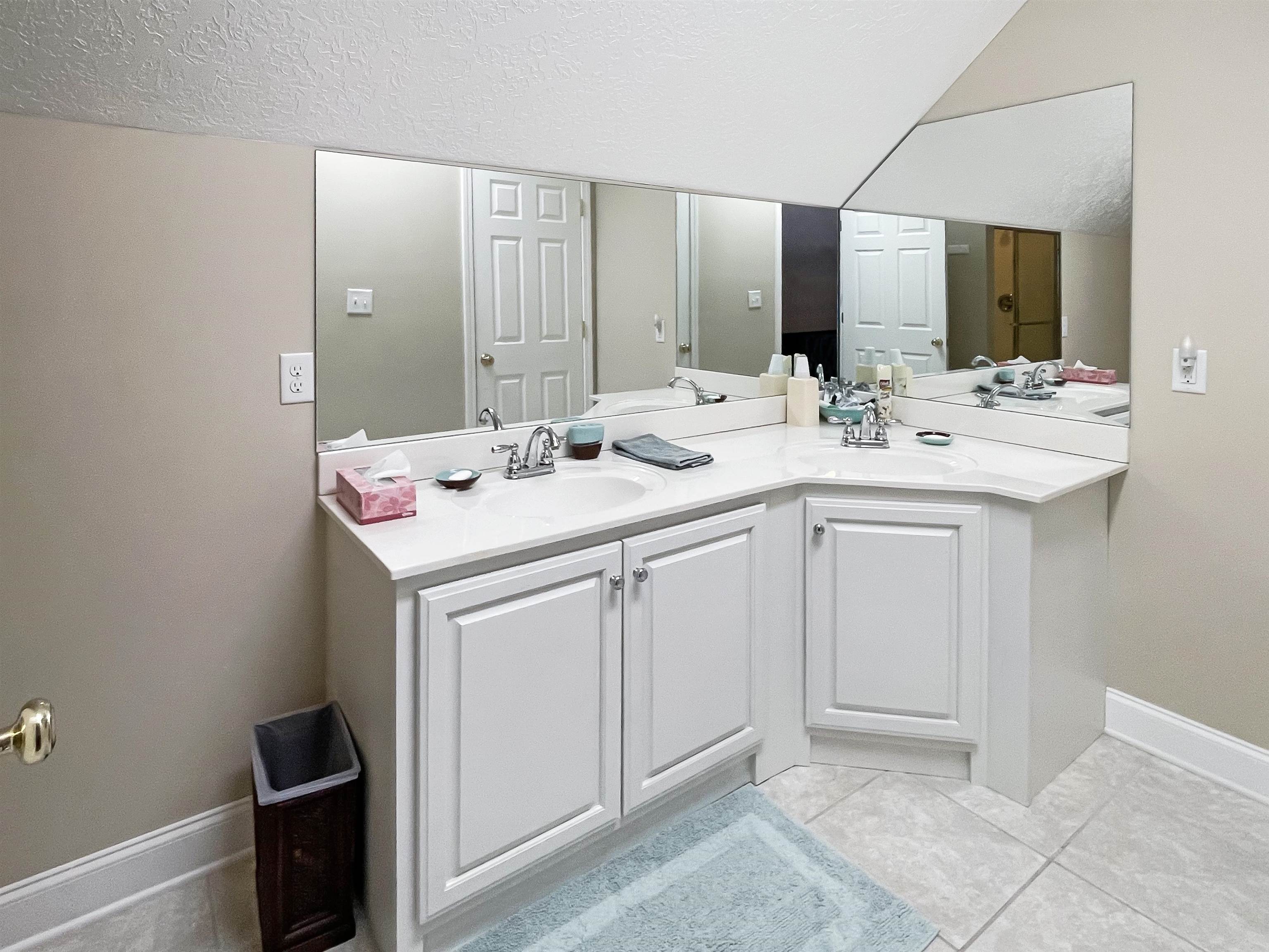 201 Cannon Road Ripley, TN 38063 - Photo 4 of 20 a utility room with a sink and a mirror