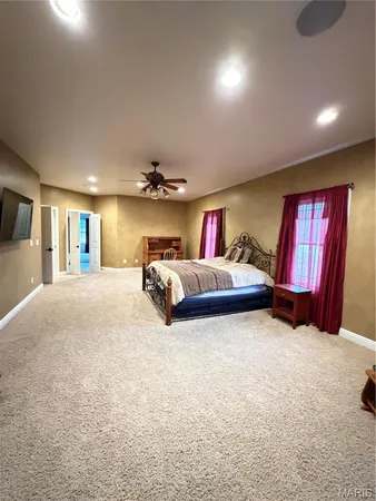 $500,000 | 1327 Irongate Trail, Greenville, IL 62246