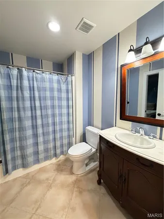 $500,000 | 1327 Irongate Trail, Greenville, IL 62246
