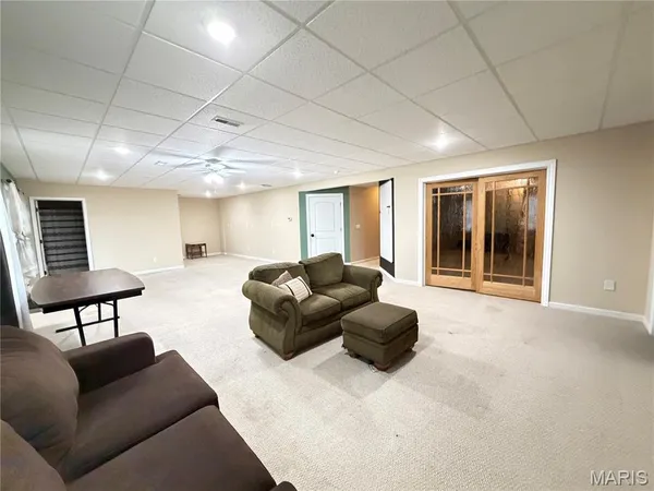 $500,000 | 1327 Irongate Trail, Greenville, IL 62246