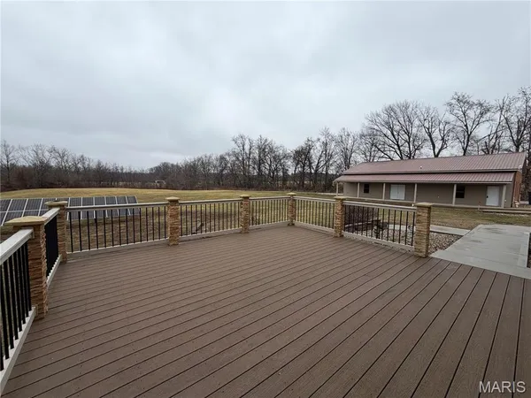 $500,000 | 1327 Irongate Trail, Greenville, IL 62246