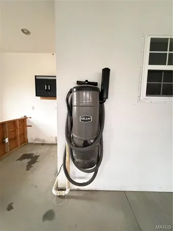 $500,000 | 1327 Irongate Trail, Greenville, IL 62246