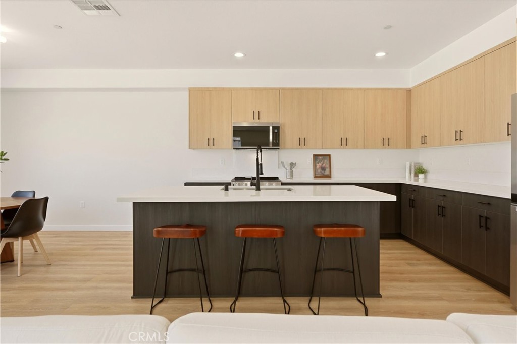 5853 Persepolis Court Riverside, CA 92505 - Photo 10 of 40 Gallery Image 10