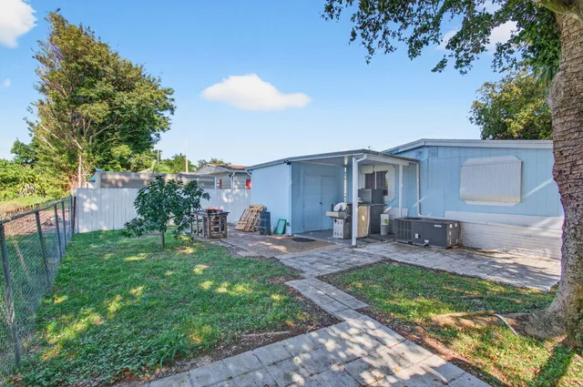 $299,999 | 22849 Tradewind Road, Boca Raton, FL 33428