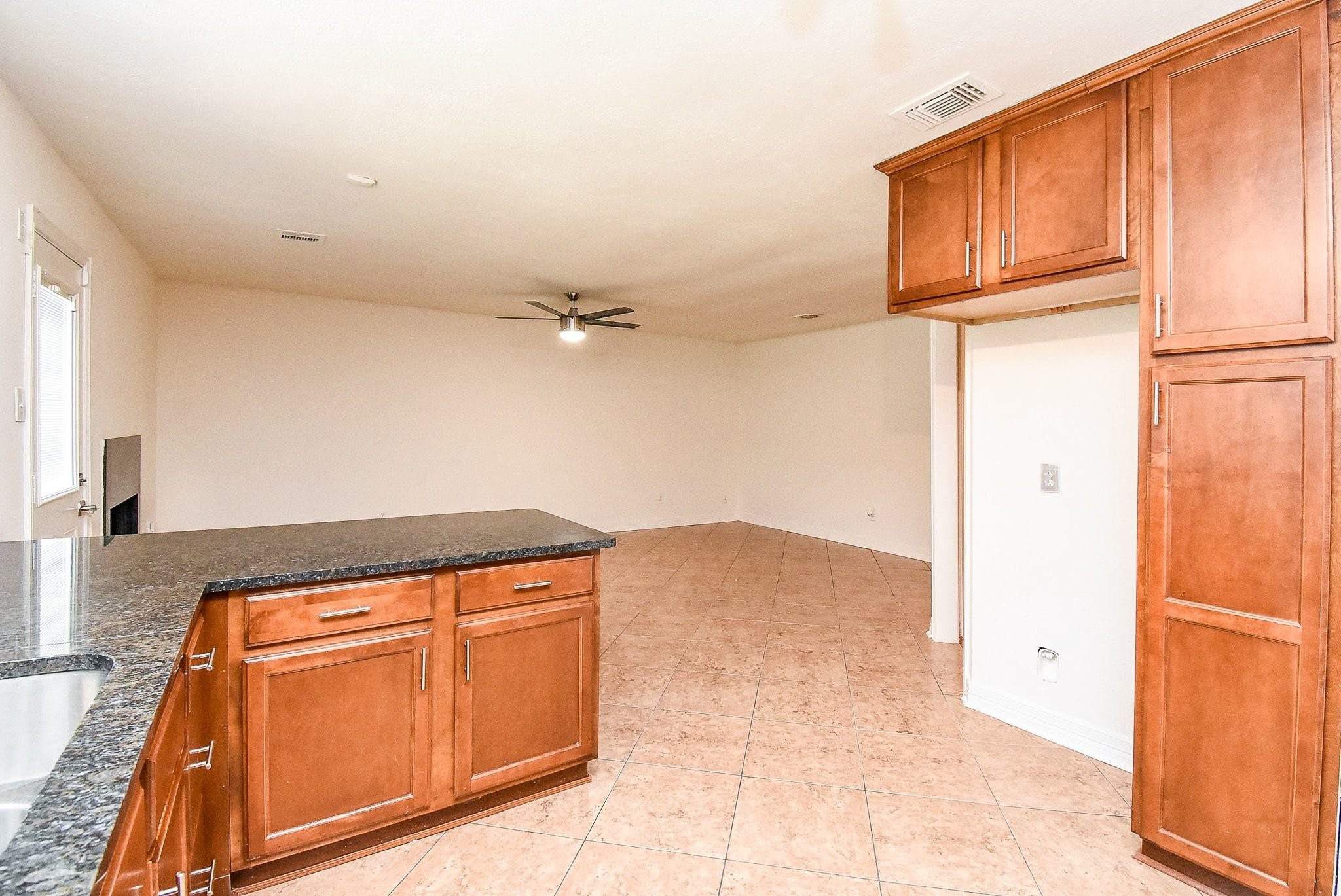 4534 Ranger Run Sugar Land, TX 77479 - Photo 7 of 31