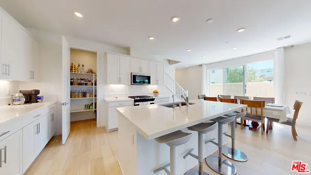 $779,000 | 27651 Ensemble Place, Valencia, CA 91381