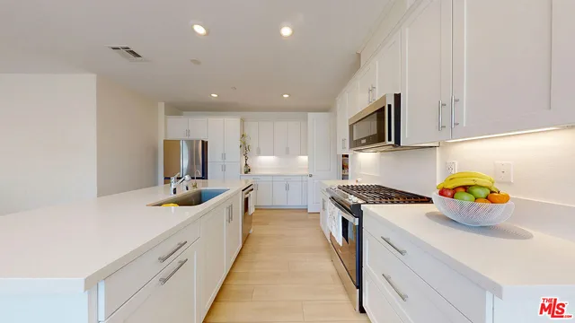 $779,000 | 27651 Ensemble Place, Valencia, CA 91381