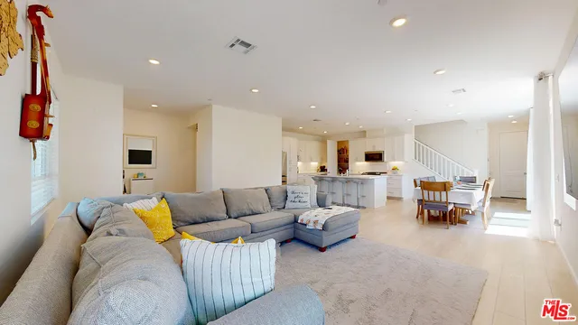 $779,000 | 27651 Ensemble Place, Valencia, CA 91381