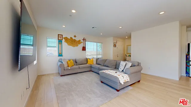 $779,000 | 27651 Ensemble Place, Valencia, CA 91381