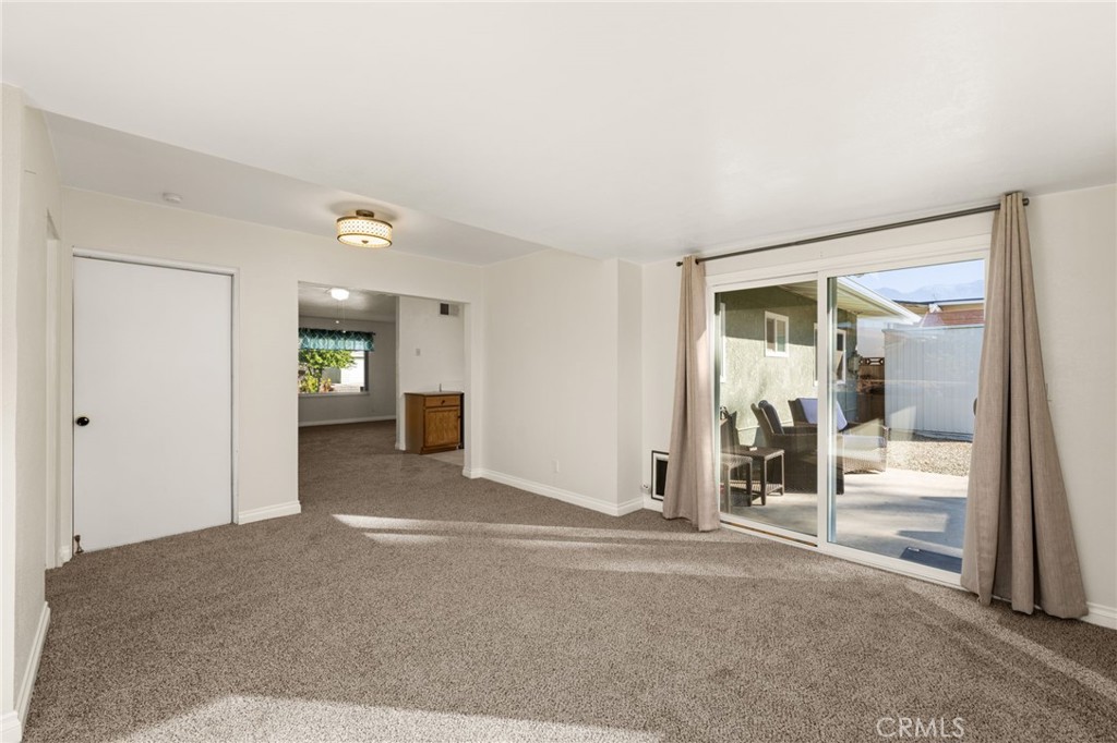 11979 Peach Tree Road Yucaipa, CA 92399 - Photo 9 of 35