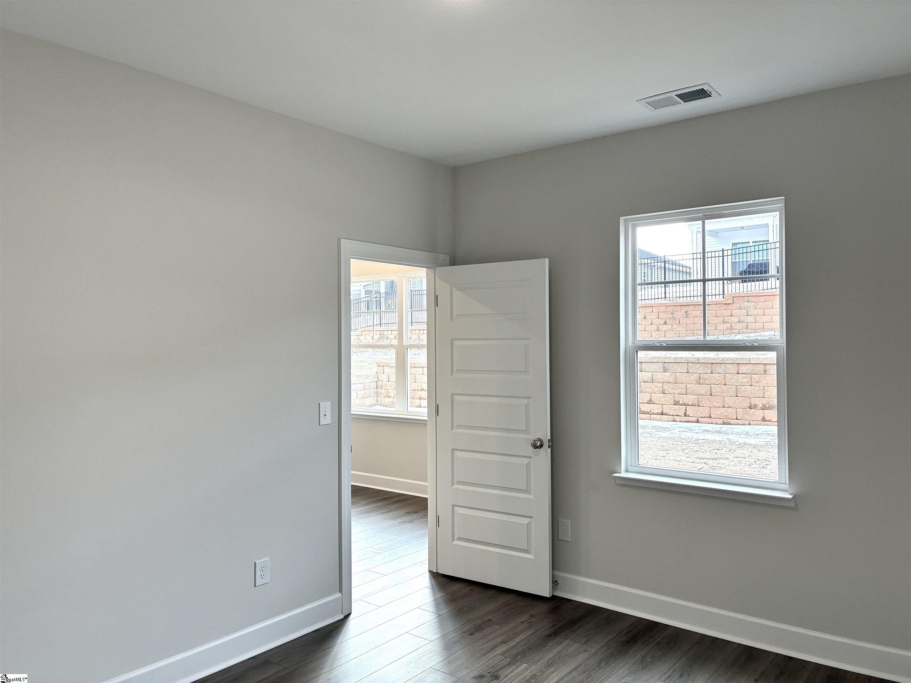 309 Blaine Court Greenville, SC 29607 - Photo 17 of 27