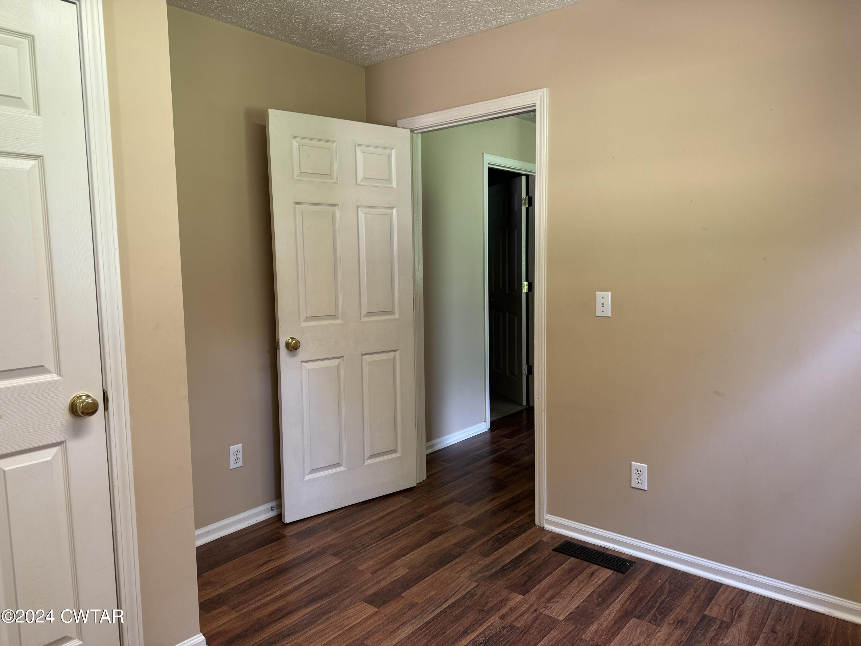 1050 Trice Road Henderson, TN 38340 - Photo 5 of 37 IMG_4120