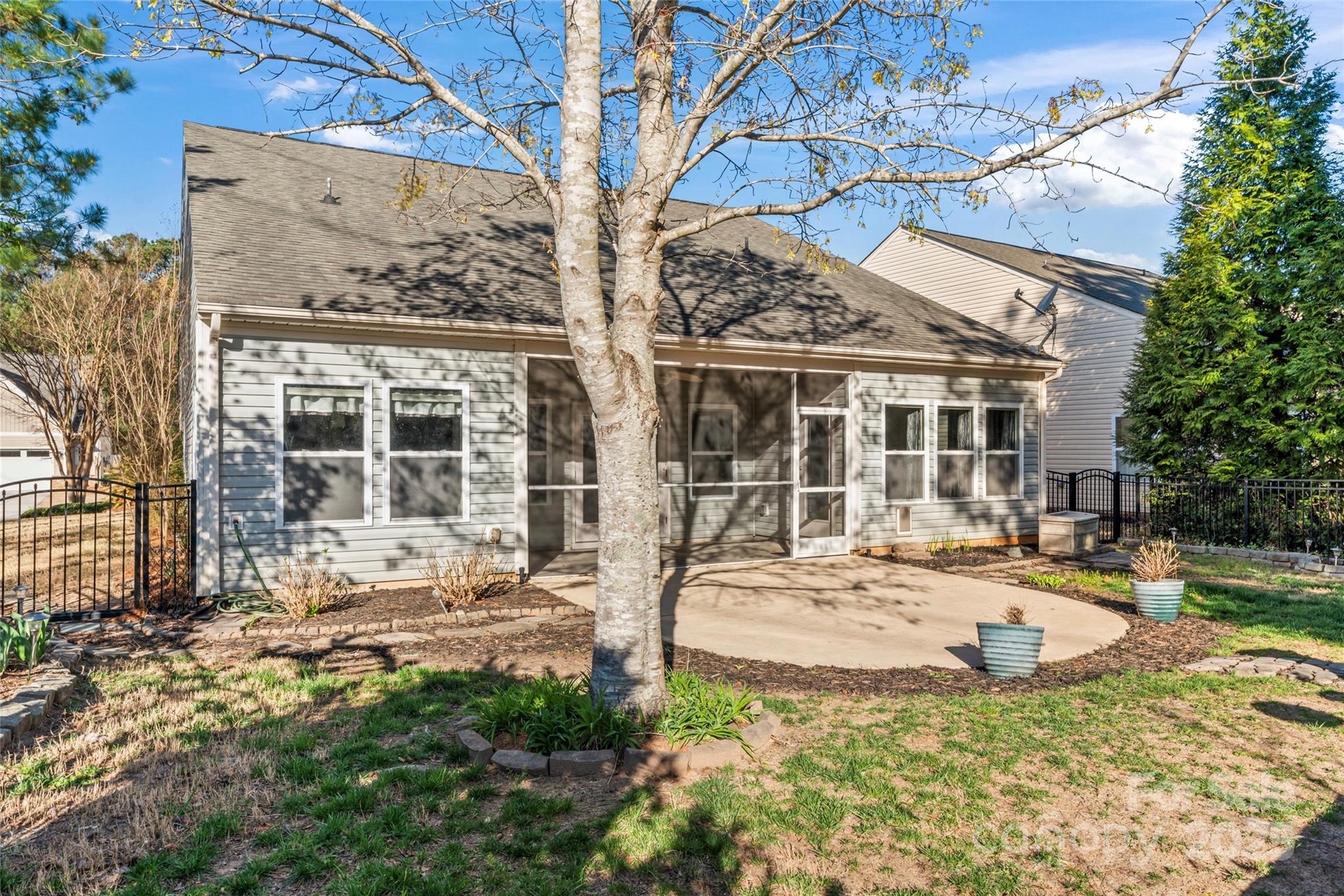 2439 Bergamot Street Fort Mill, SC 29708 - Photo 37 of 43 Gallery Image 37